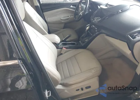 2015 Ford Escape Titanium из США, поврежденный, VIN 1FMCU0J95FUA69004